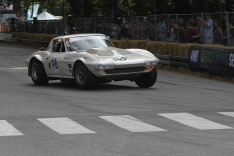 Som vanligt i en dundrende Chevrolet Corvette har vi Michiel Campagne
(Foto: Motorsporten.dk)